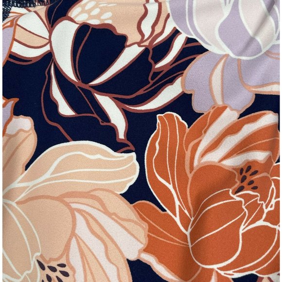 TORRID Plus Size 1X Navy Peach Floral Crop Wicking Active Leggings Pockets - Picture 7 of 8